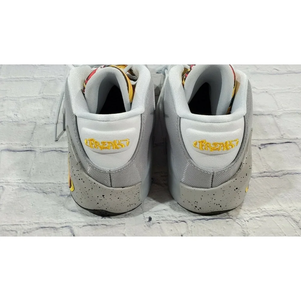 Nike Zoom Freak 1 Basketball Shoes KIDS 7Y Grey Graffiti BQ5633-005 Sneakers